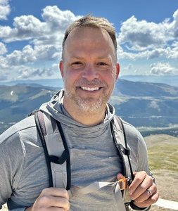 Luke Anderson head shot.png