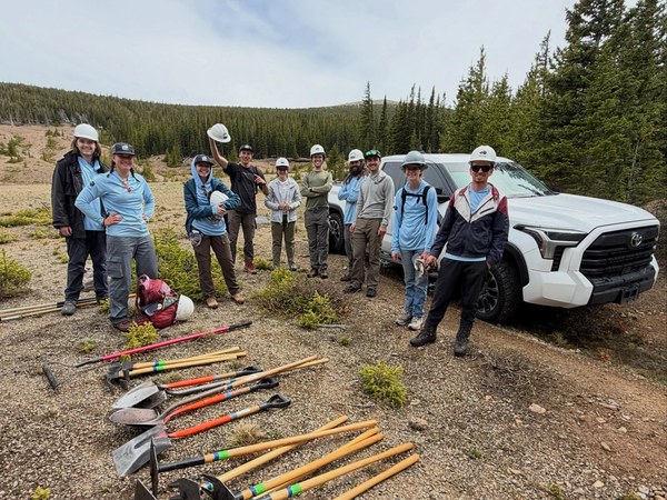 CMC Seasonal Stewardship Trail Crew Update