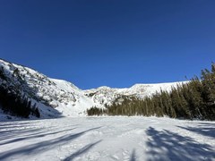 Advanced Snowshoe – Crater Lakes