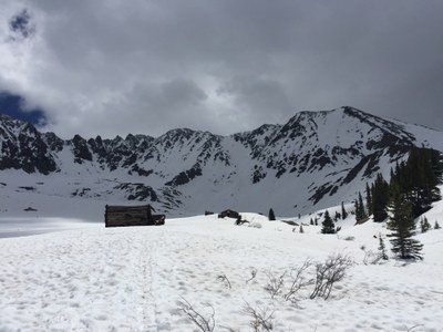 Basic Snowshoe – Mayflower Gulch to Gold Hill Basic Snowshoe – Mayflower Gulch to Gold Hill