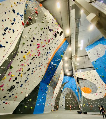 Climb – Top rope and Bouldering Movement Englewood Climb – Top rope and Bouldering Movement Englewood