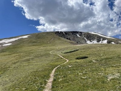 Hiking – A high 13er, Square Top Mountain provides 360 degree expansive views.  About a 7-mile round trip hike, with an elevation gain of ~2,450 feet.