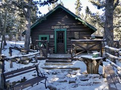 Hiking – Barr Camp via Barr Trail