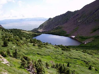 Hiking – Hike to Comanche Lake -- a scenic high lake in the Sangre de Cristo Mountains outside of Westcliffe. Hiking – Hike to Comanche Lake -- a scenic high lake in the Sangre de Cristo Mountains outside of Westcliffe.