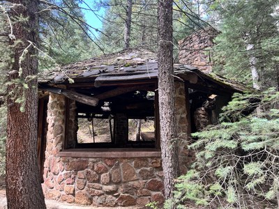 Hiking – North Cheyenne Canyon Park Hiking – North Cheyenne Canyon Park