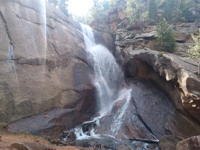Hiking – Staunton State Park - Elk Falls Hiking – Staunton State Park - Elk Falls