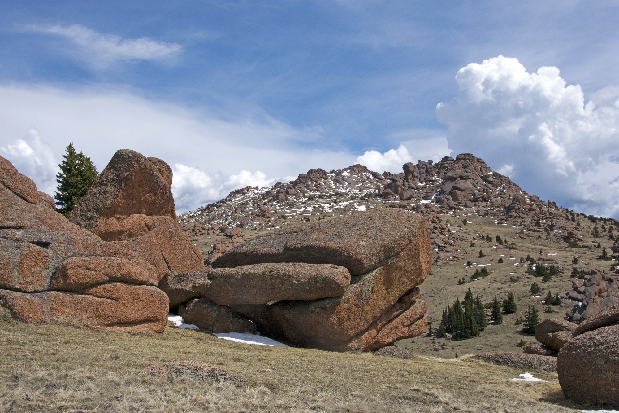 Hiking Bison Peak (12,432') from Ute Creek Trailhead — The Colorado