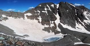 Castle Peak and Conundrum Peak