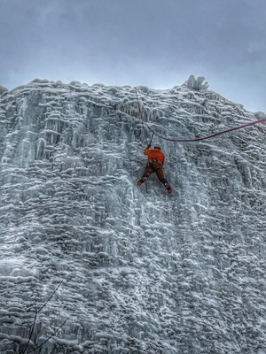 PPG BMS - Basic Ice Climbing Classroom – This classroom session will cover the basics of ice climbing.