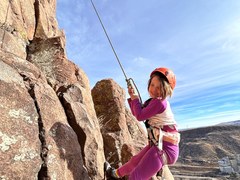 Winter Camp: Day Expeditions - Outdoor Rock Climbing - 2026/2027 - 1-3 grade